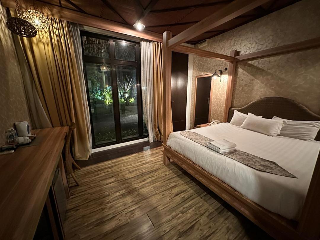I Garden Hotel Ipoh Zewnętrze zdjęcie