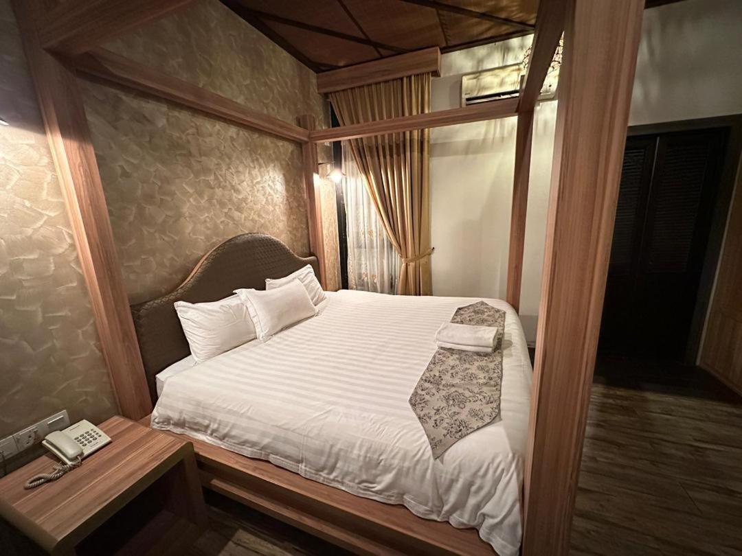 I Garden Hotel Ipoh Zewnętrze zdjęcie